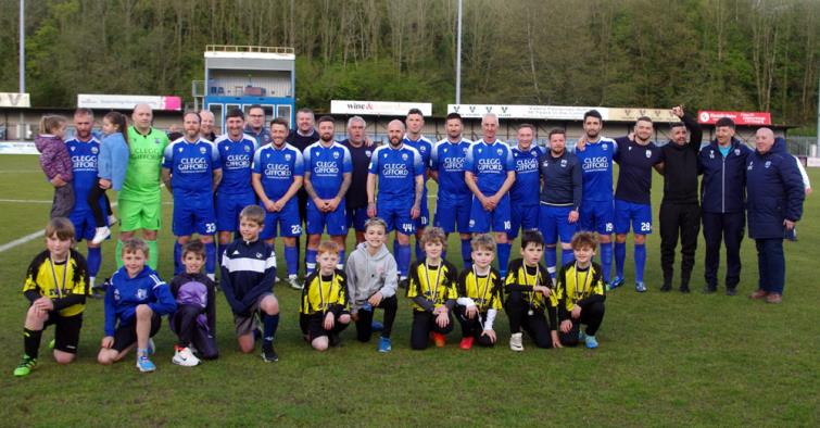 Haverfordwest Legends squad before kick off